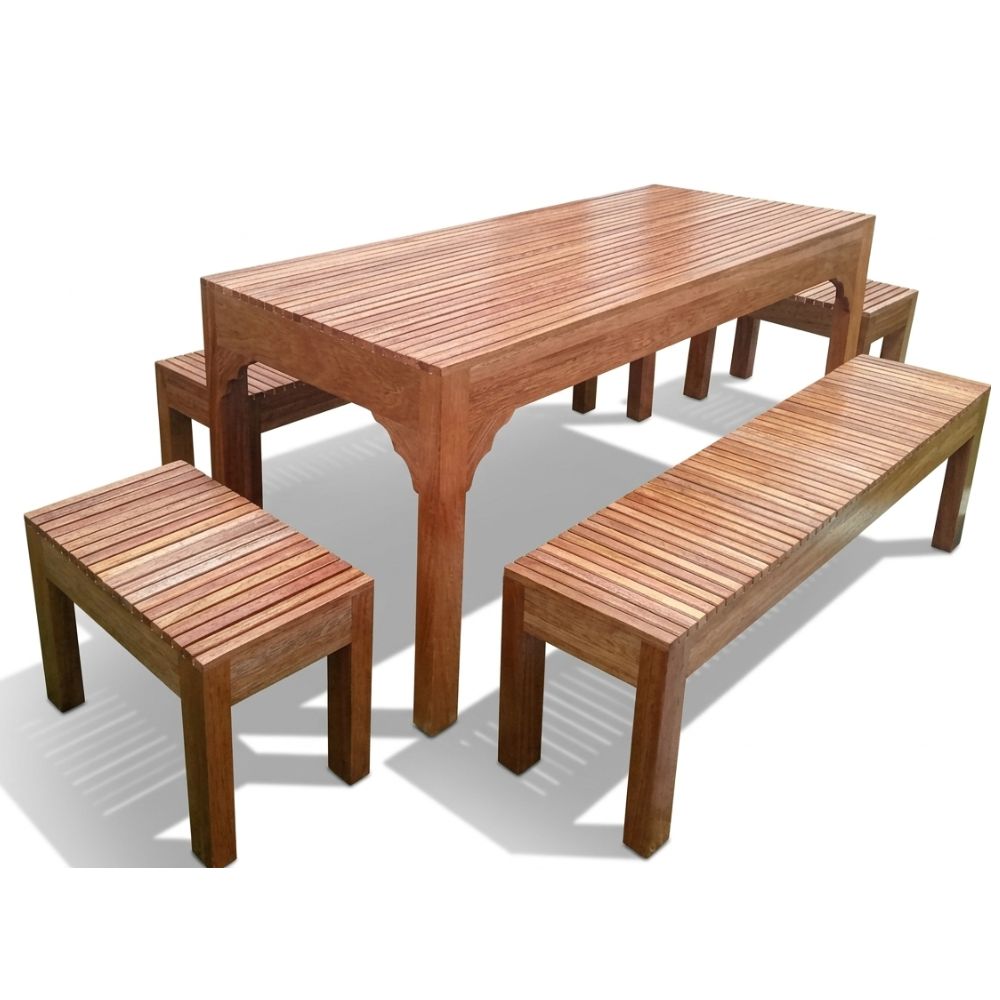 Juego de Comedor Campestre Terraza Wolf – Madera Tornillo para Exterior con 4 Banquetas